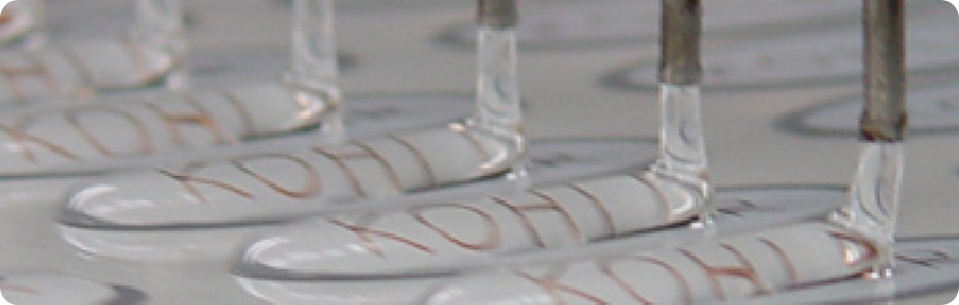 domed labels being created